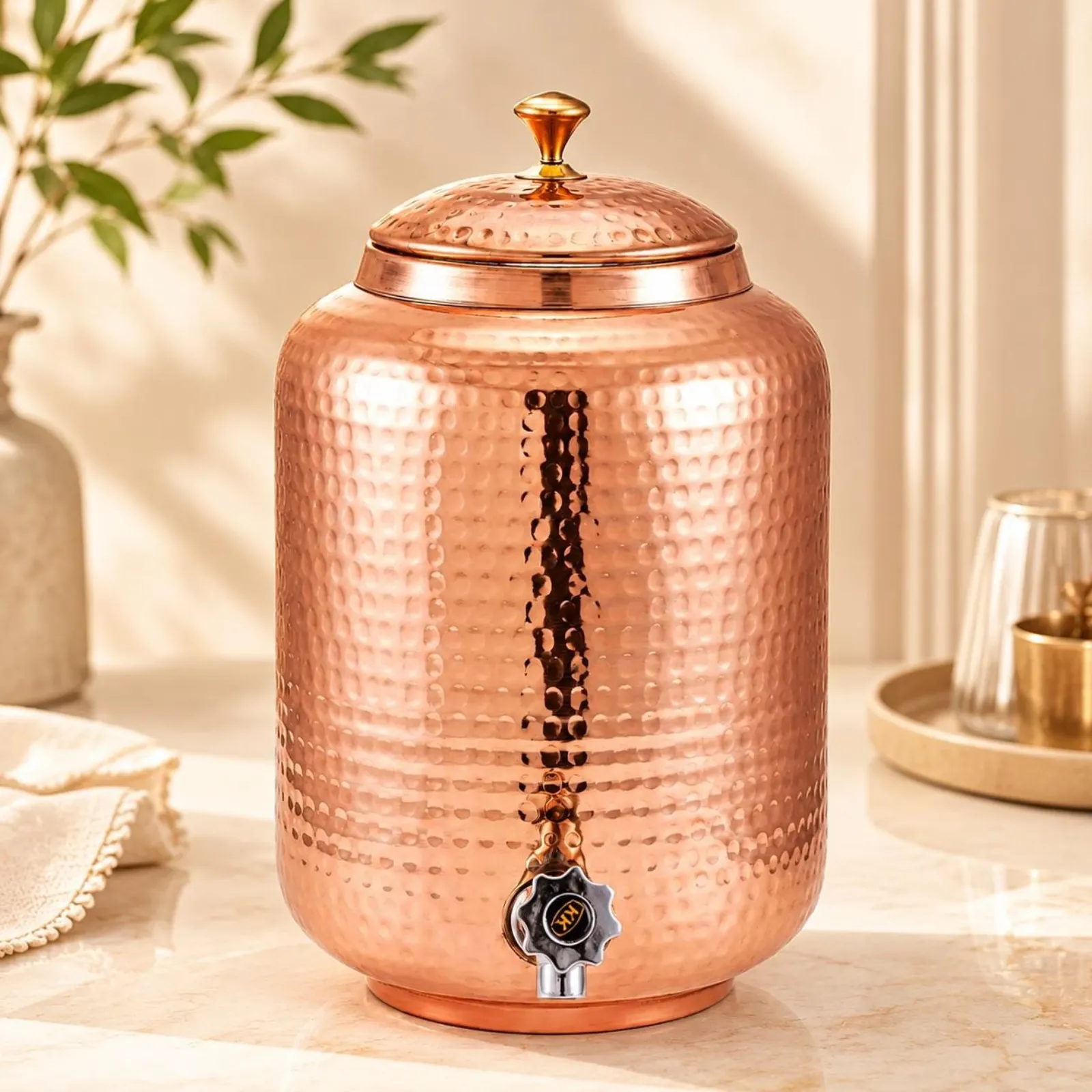 Hammered Copper Water Dispenser with Lid and Tap, Handmade Indian Drinkware